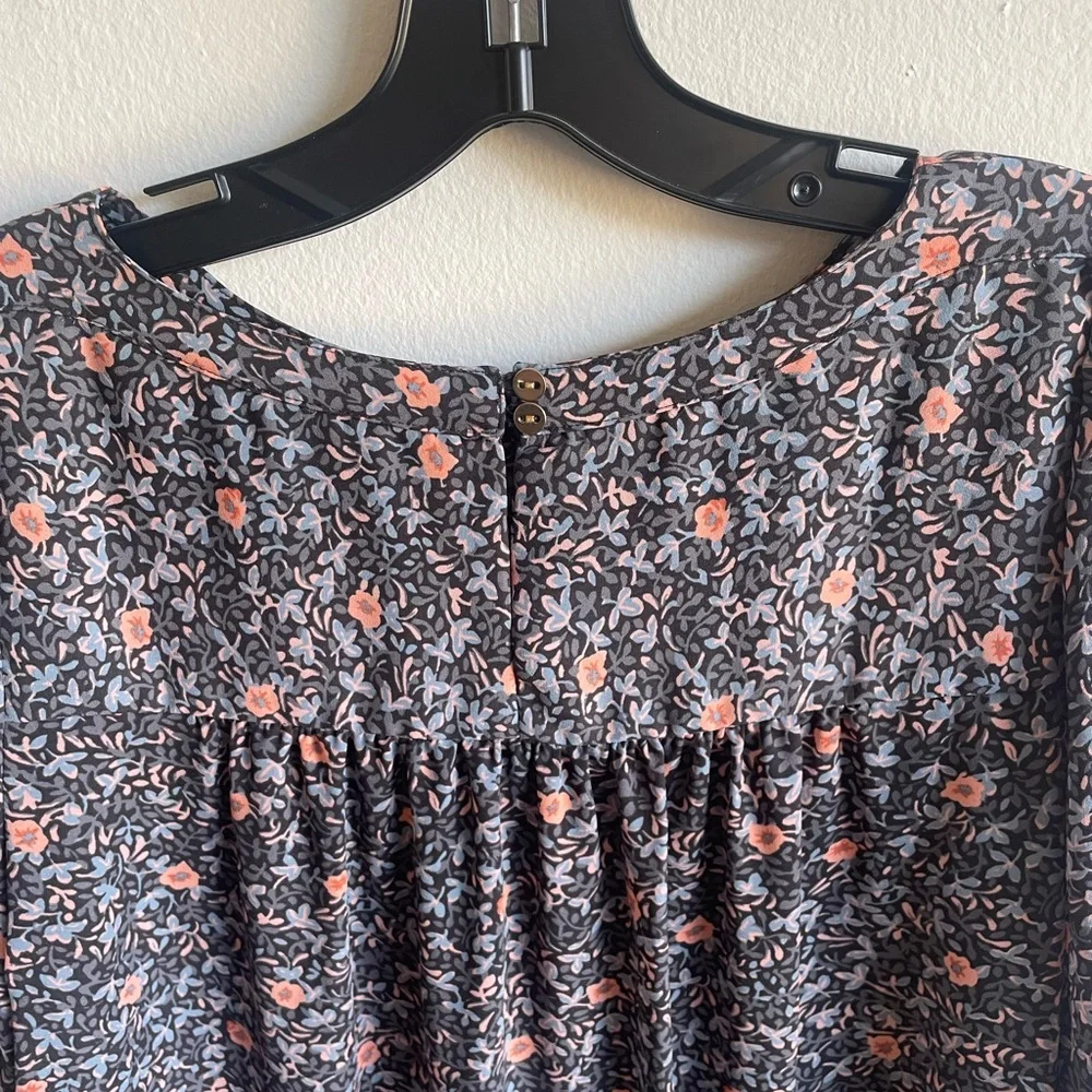 LOFT Frill-Sleeve Blouse - Picture 7 of 8